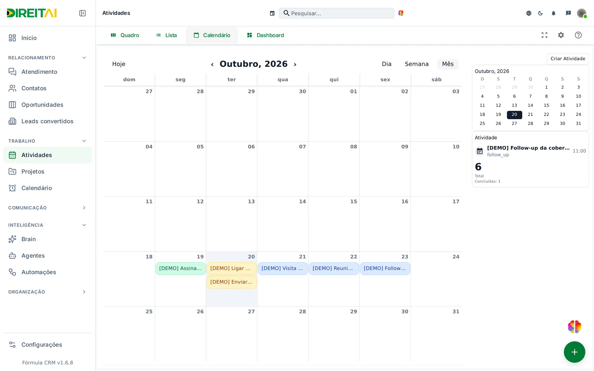 Aba Calendário com o mês, os botões Hoje, Dia, Semana e Mês e o mini-calendário à direita